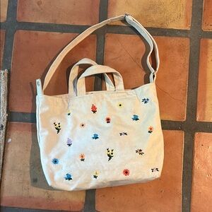 BAGGU Cream Duck Tote Bag with Whimsical Design